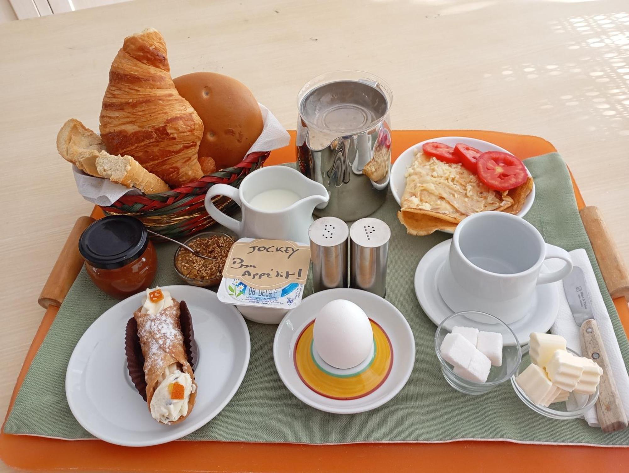 カルタージュ Au Bout Du Jardinヴィラ エクステリア 写真